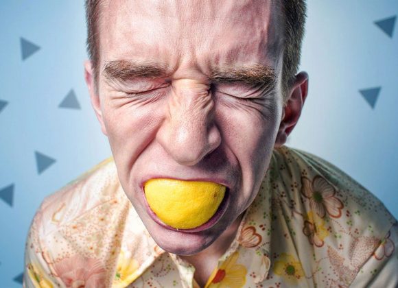 citron-usta Citrónová šťava na čele